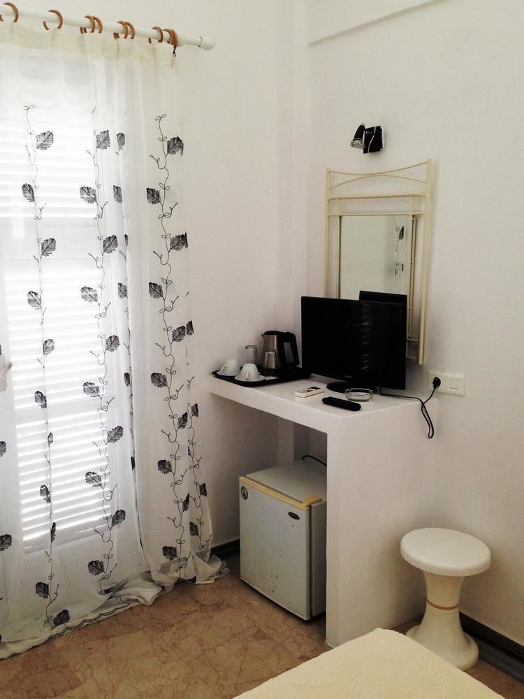 Join Us Low Cost Rooms Kamári Exterior foto