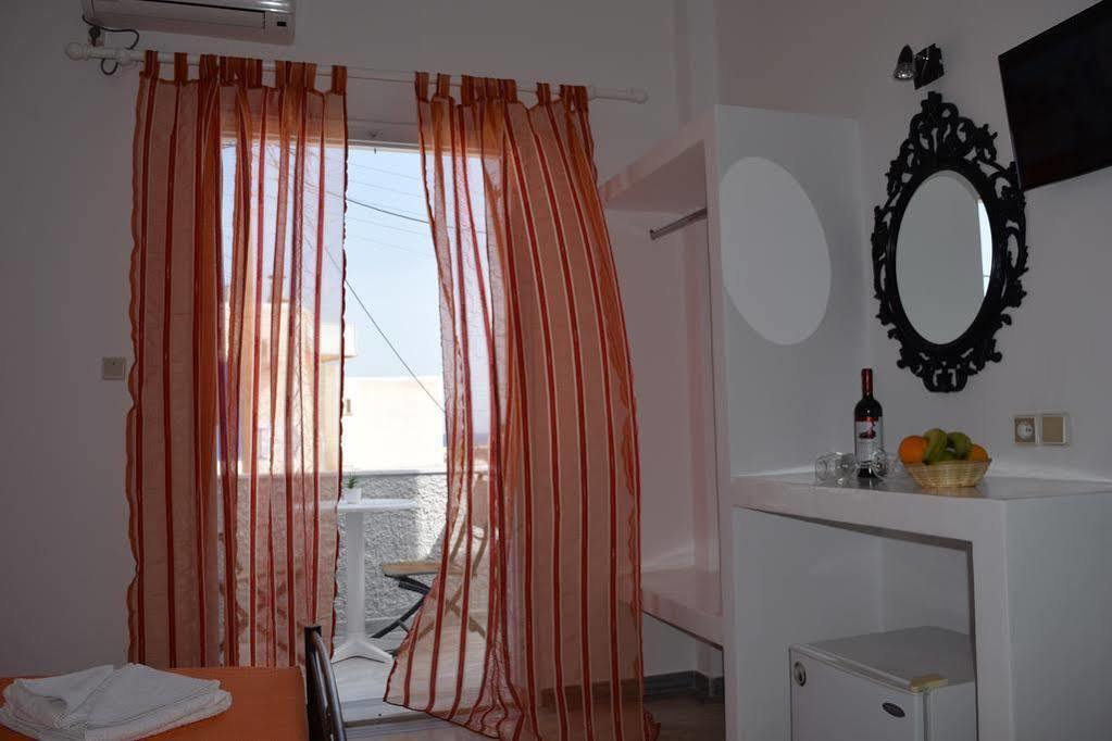 Join Us Low Cost Rooms Kamári Exterior foto